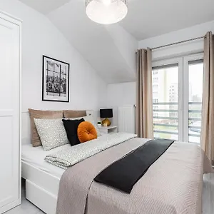 https://superapart-grczewska-154a.warsawhotelspoland.com